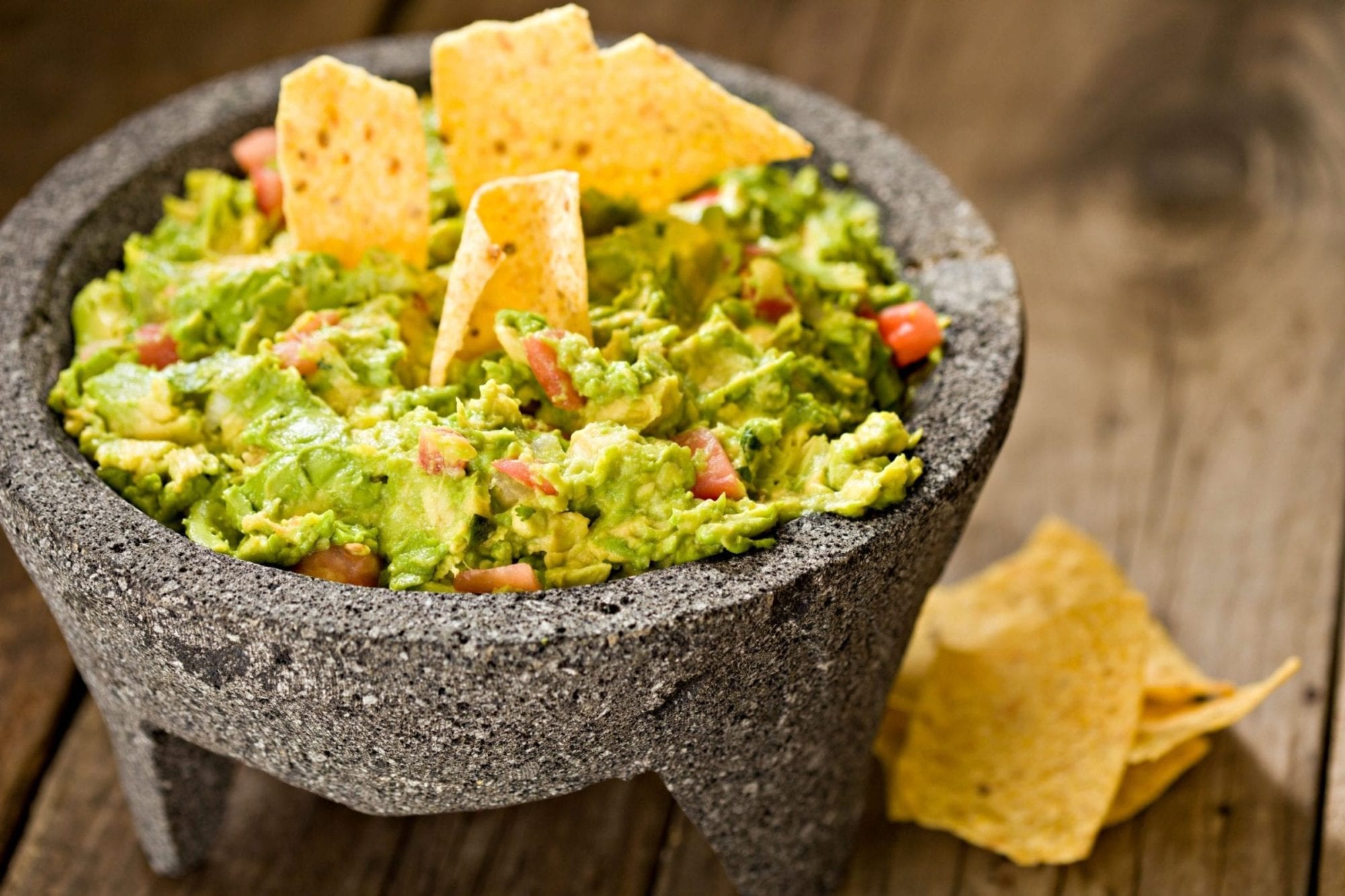 one-minute-guacamole-with-salsa-blend-1