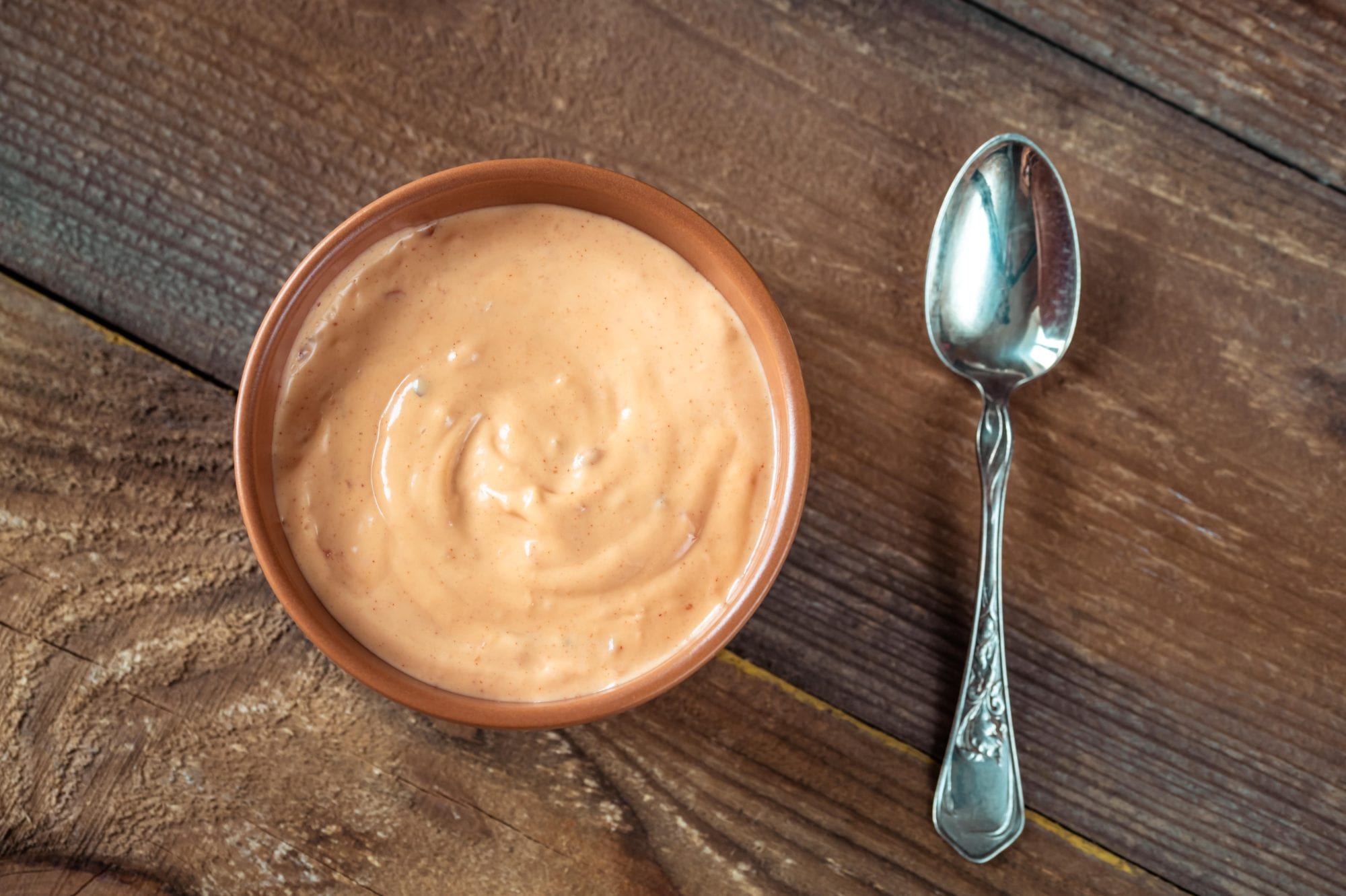 creamy-red-pepper-greek-yogurt-sauce_compressed