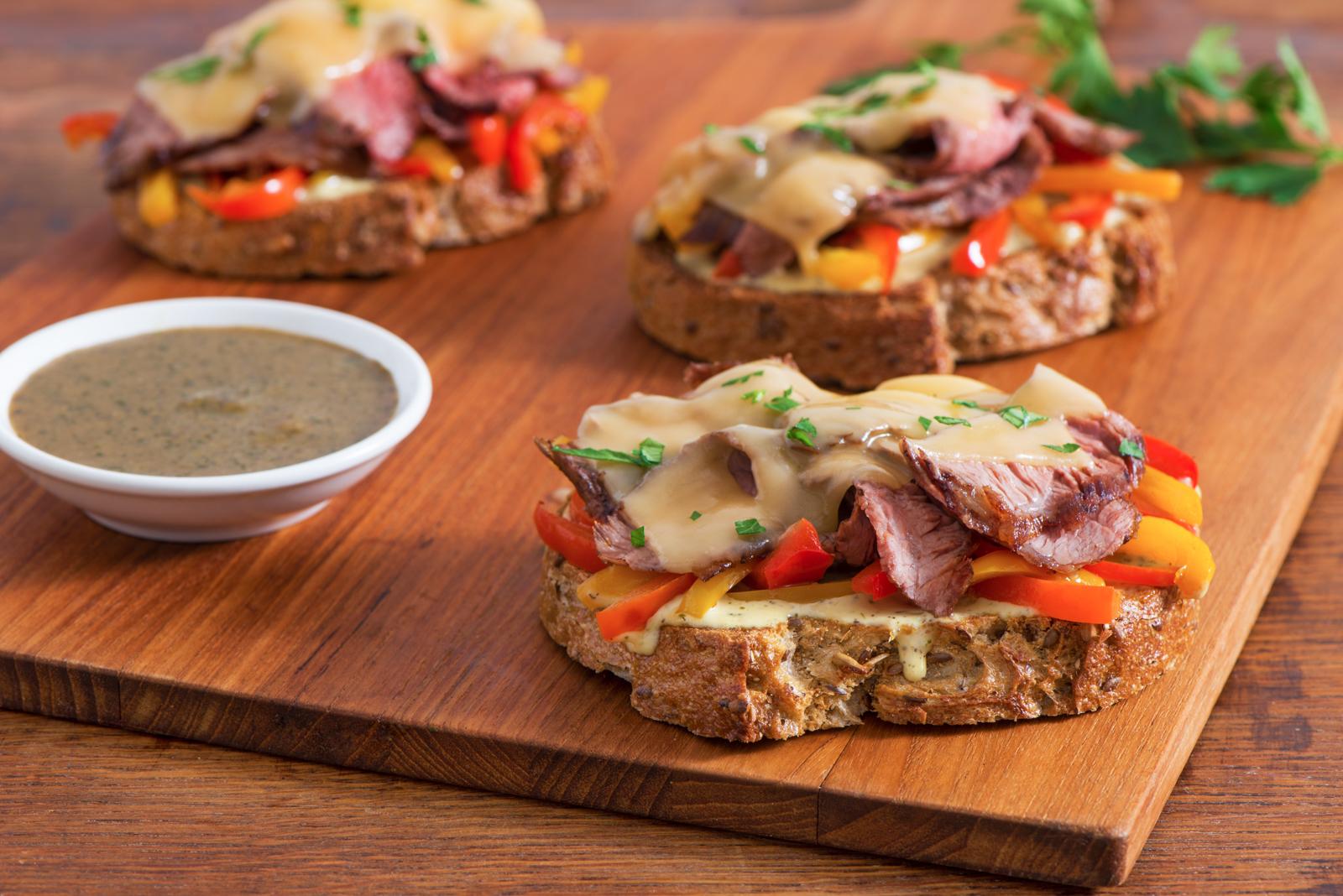 filipino-adobo-steak-and-ppper-open-face-sandwich_compressed