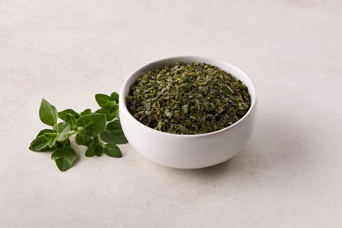 IQF Oregano Small Cut Size